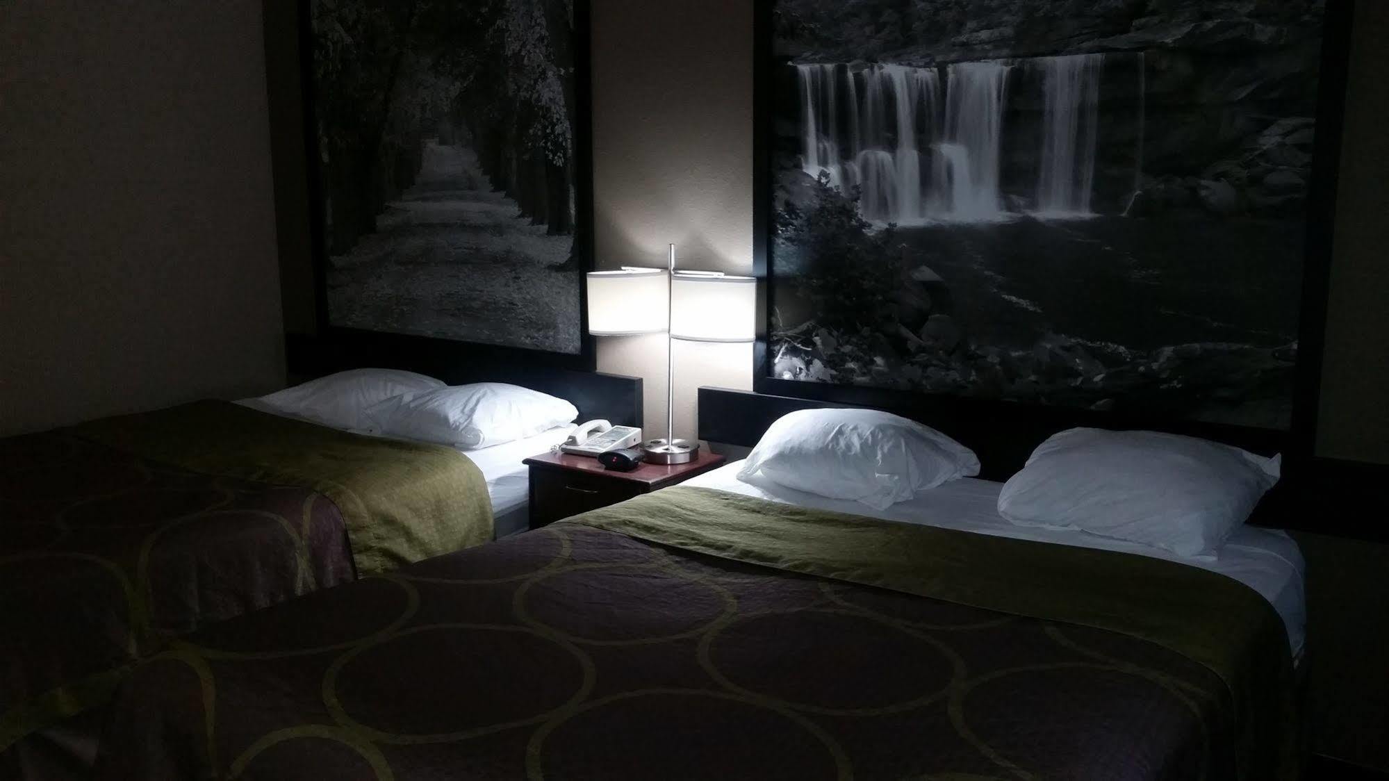 Super 8 By Wyndham Munfordville Ky Extérieur photo